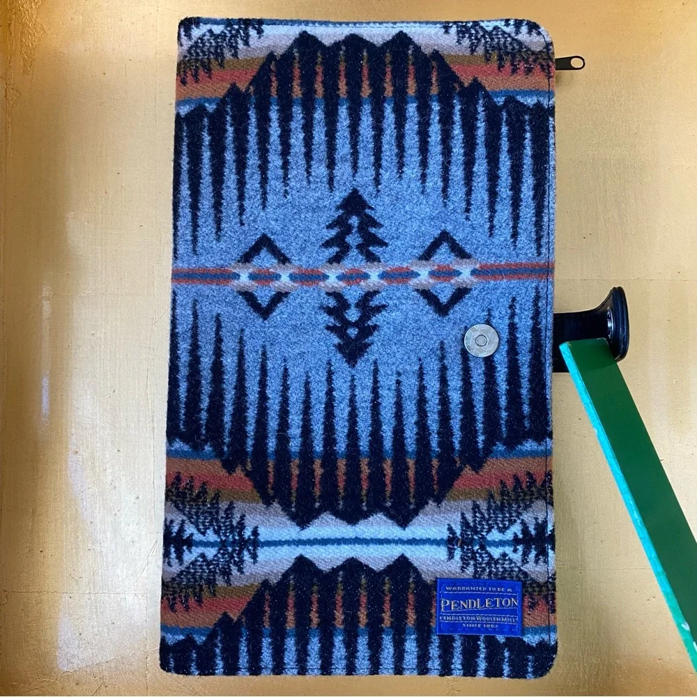 Pendleton Jewelry Travel Case. NWOT. - Picture 3 of 12
